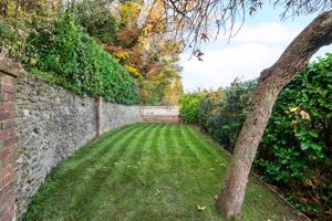 Photo 10- click for photo gallery